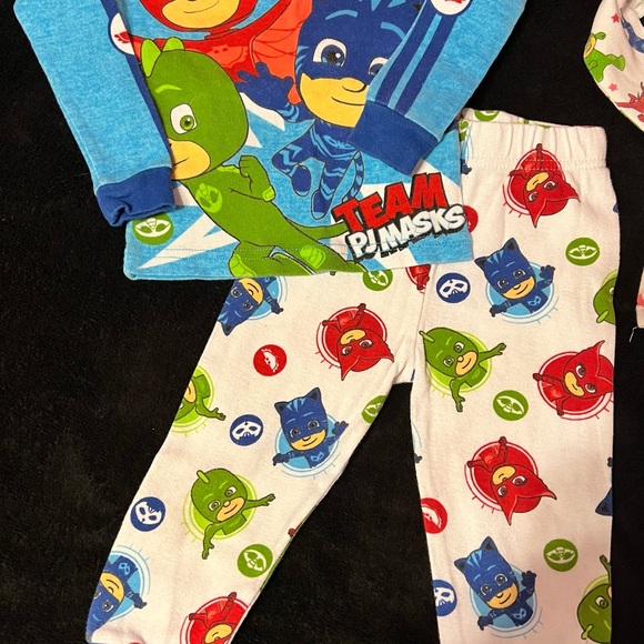 Lot 2 -PJ Masks long sleeve pajama sets Boys size 2t - Picture 4 of 7